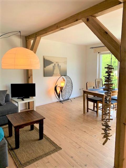 Ferienappartement am See III - Hizvo