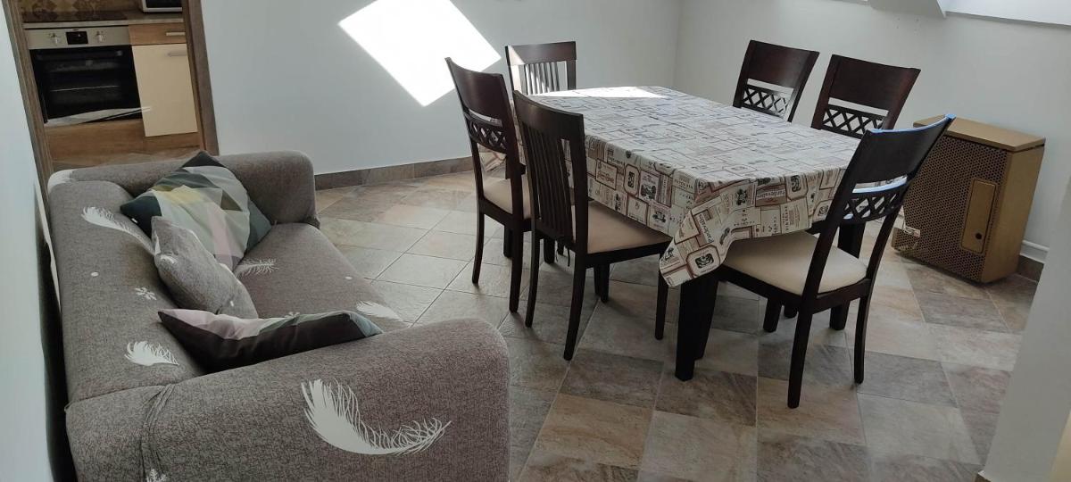 Tímár Apartman Eger - Housity