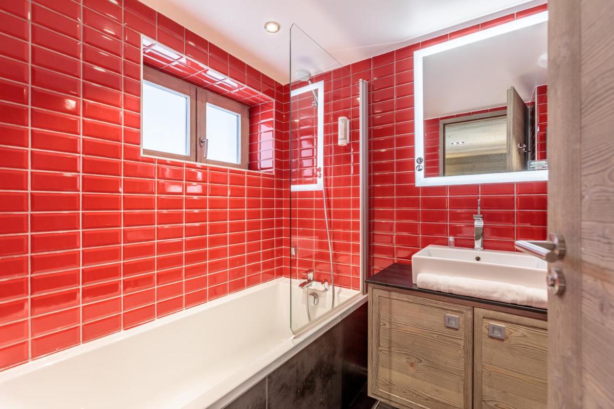Salle de bains dans l'établissement Victoria Lodge, Friendly Hotel