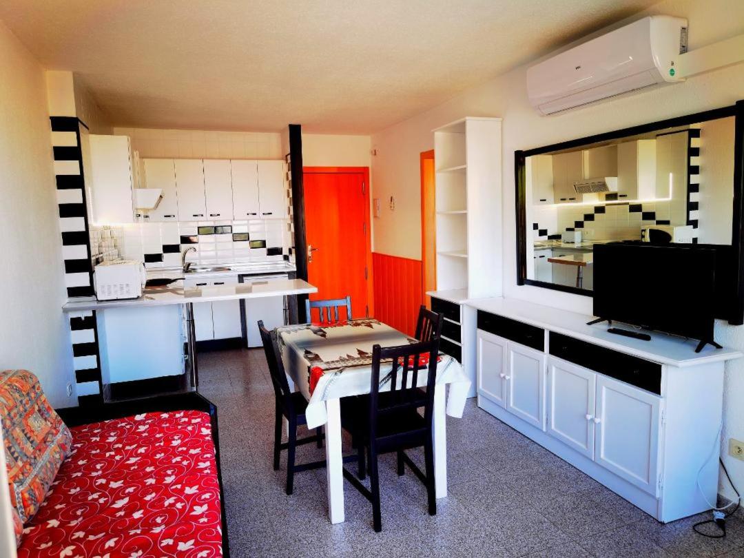 Apartamentos Quintasol - Housity