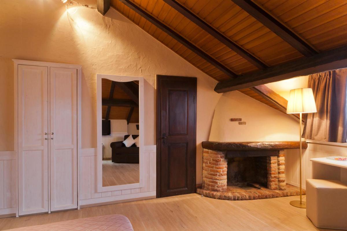 Albergo Ristorante La Palma - Housity