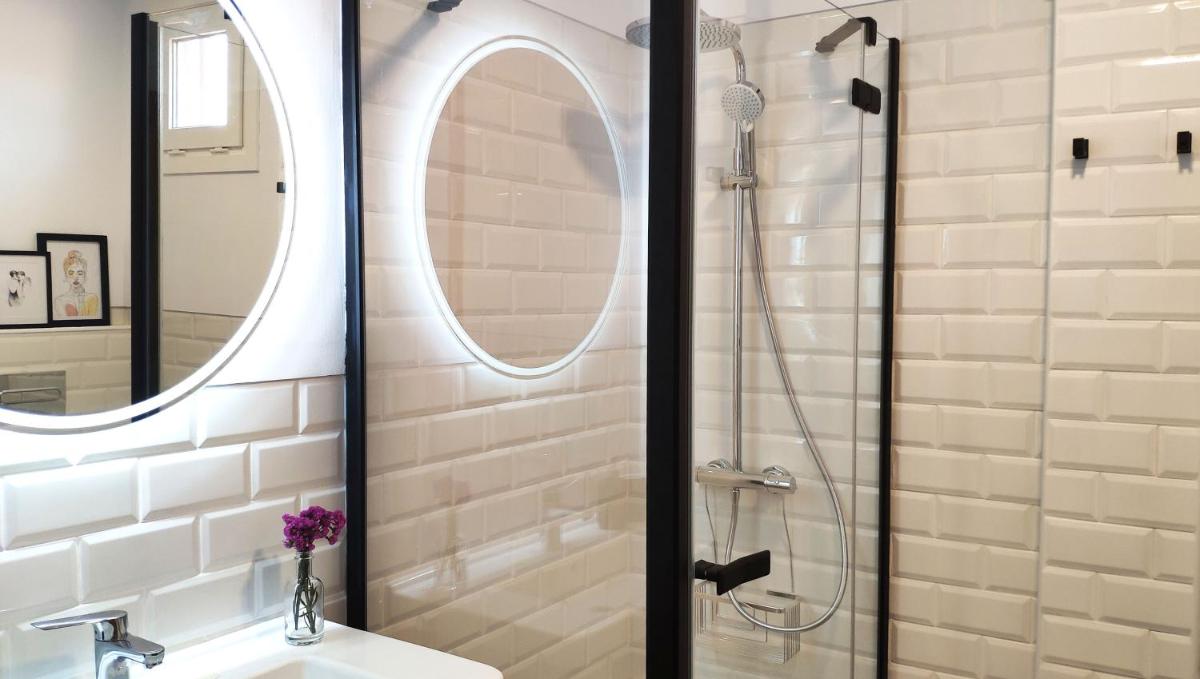 Alojamiento ISLA BONITA con balcón vista al mar - Housity