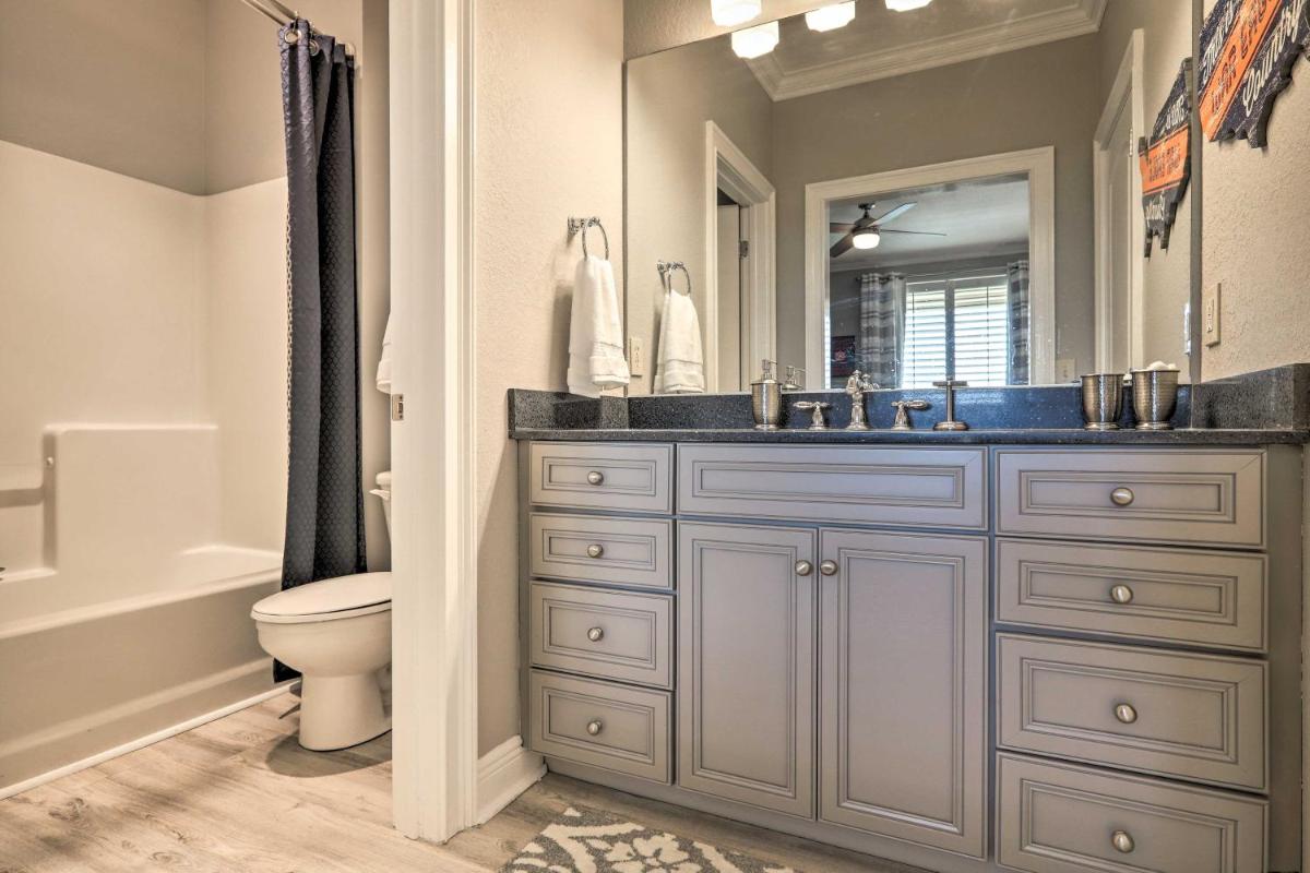 Cozy Auburn Studio Less Than 1 Mile to University! - Housity