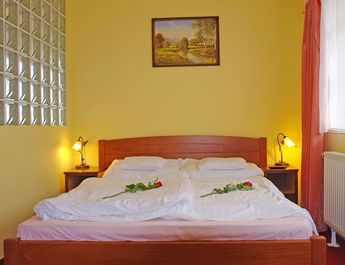 HoldLux Apartmanok - Housity