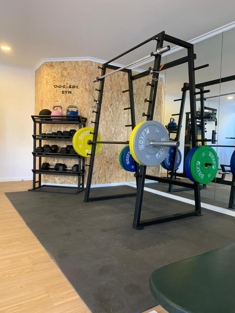 O centro de fitness e/ou as comodidades de fitness de Dorisol Mimosa Studio Hotel