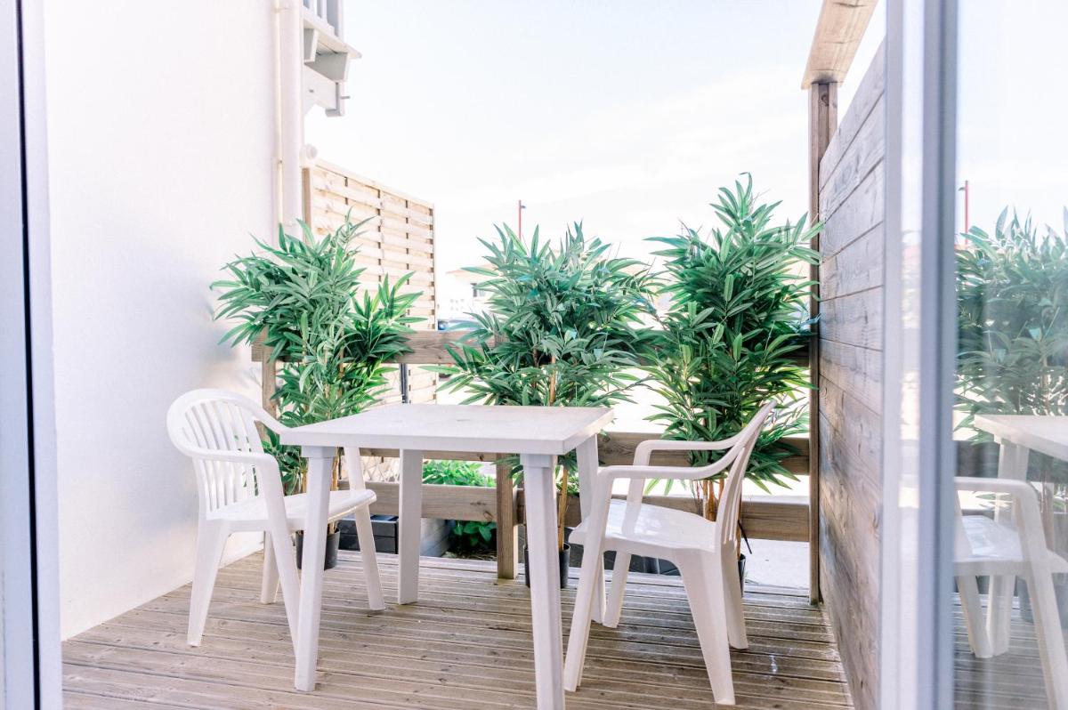 Hotel Atlantique - Housity