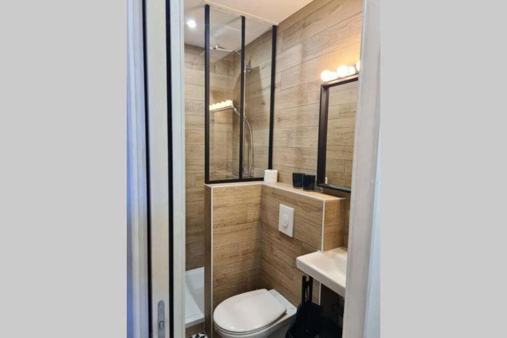 T2 tout neuf au coeur des commerces de Montchat - Housity