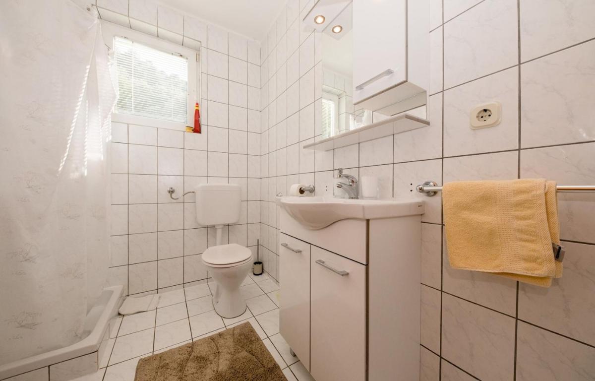 Apartments Halovic - Housity