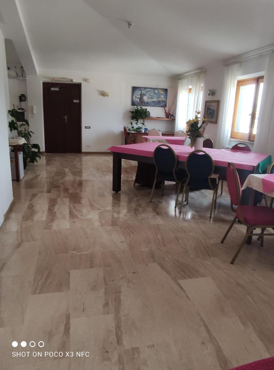 B&B Joy - Housity