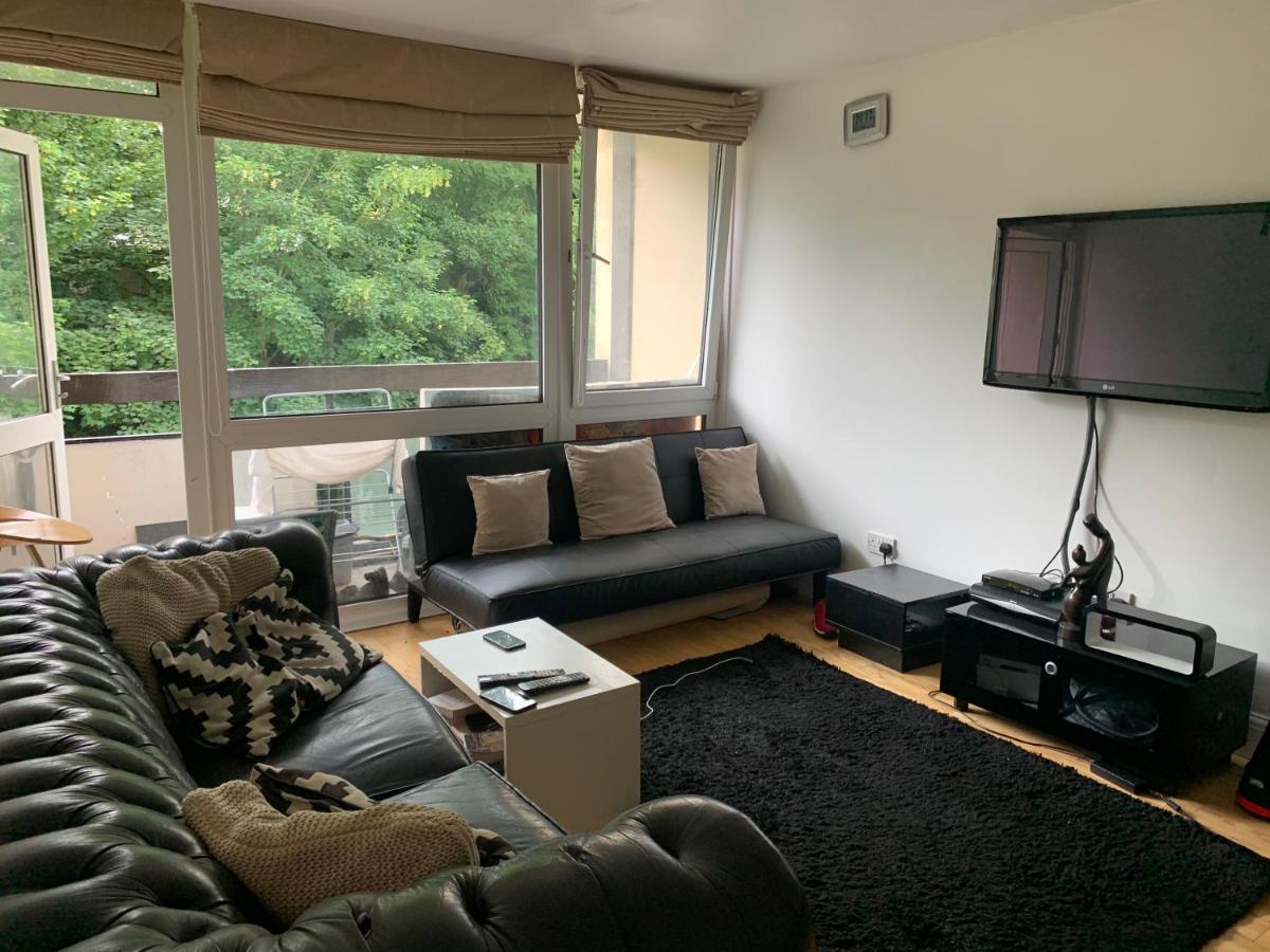 Double Room home away from home - Housity