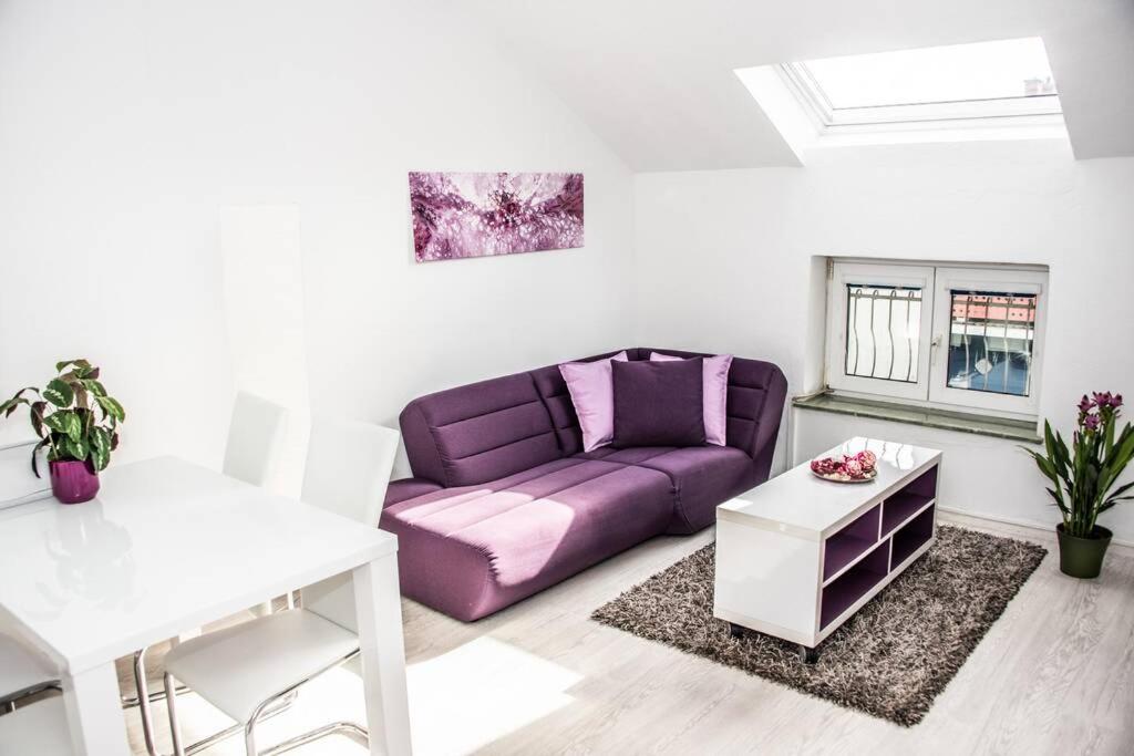 Suitetrails - Apartment PourinGraz für Kunst- und Tennisliebhaber