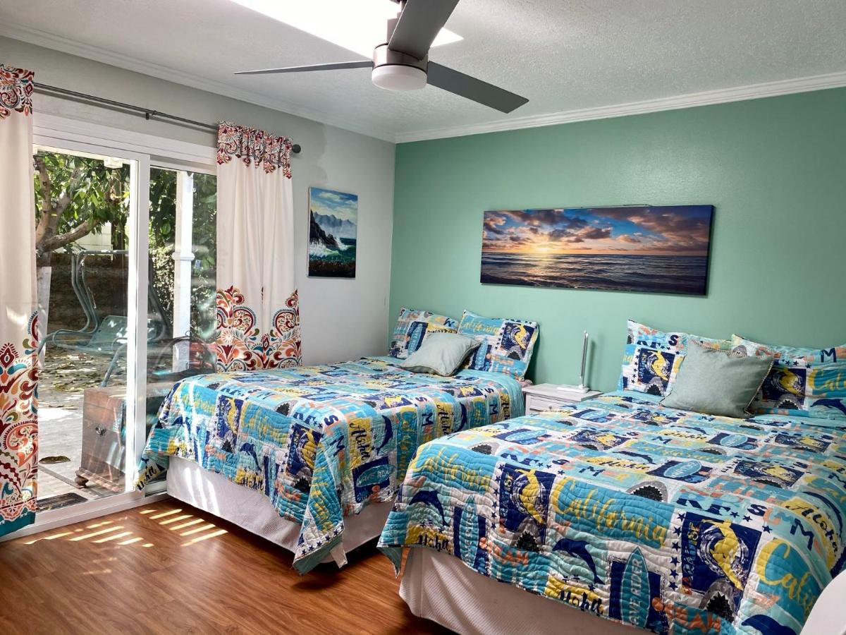 Costa Mesa Homestay - Private Rooms with 2 Shared Baths and Hosts Onsite - Housity