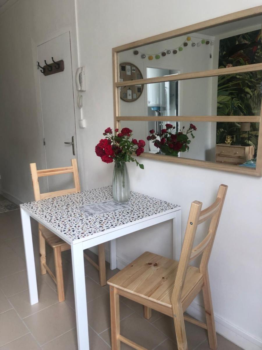 Studio Jungle - Housity