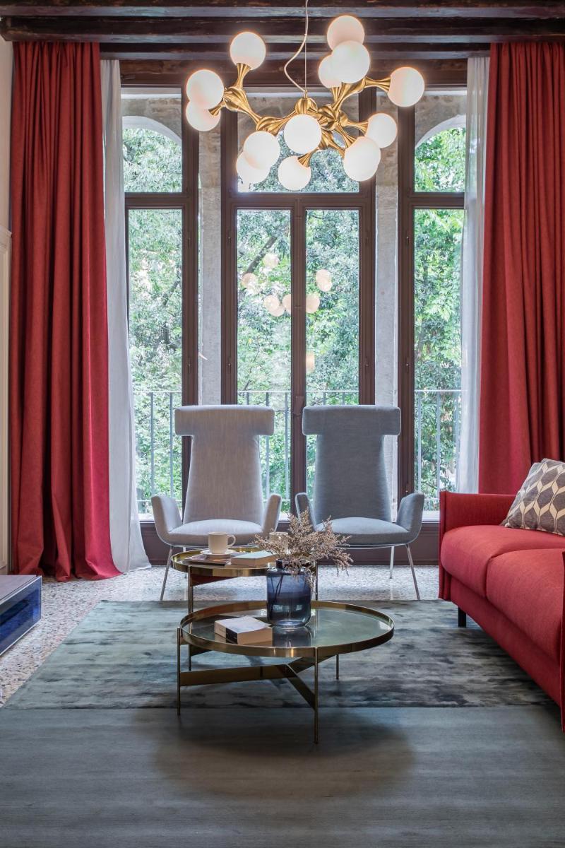 Suitetrails - Palazzo Venere Apartments