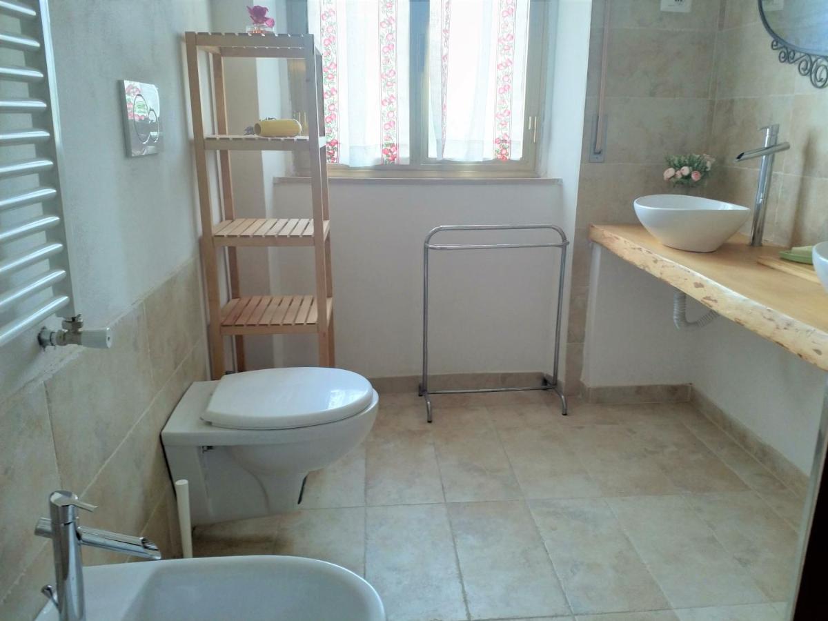 Villa Velia Elmo - Housity