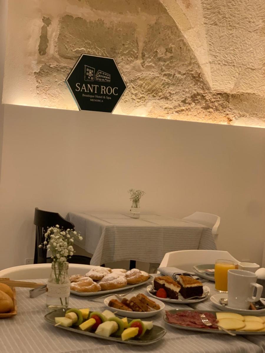 Comida en o cerca de este hotel