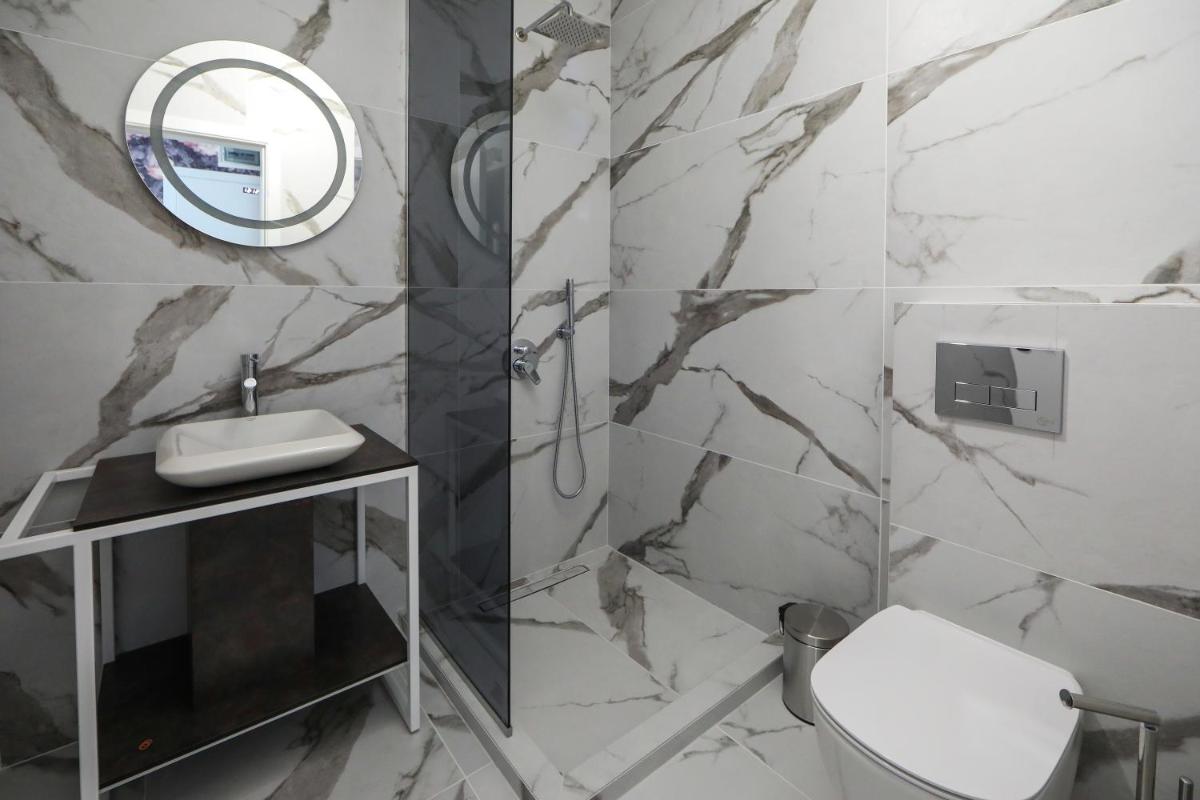 GRAFFIT Luxury houses - Housity