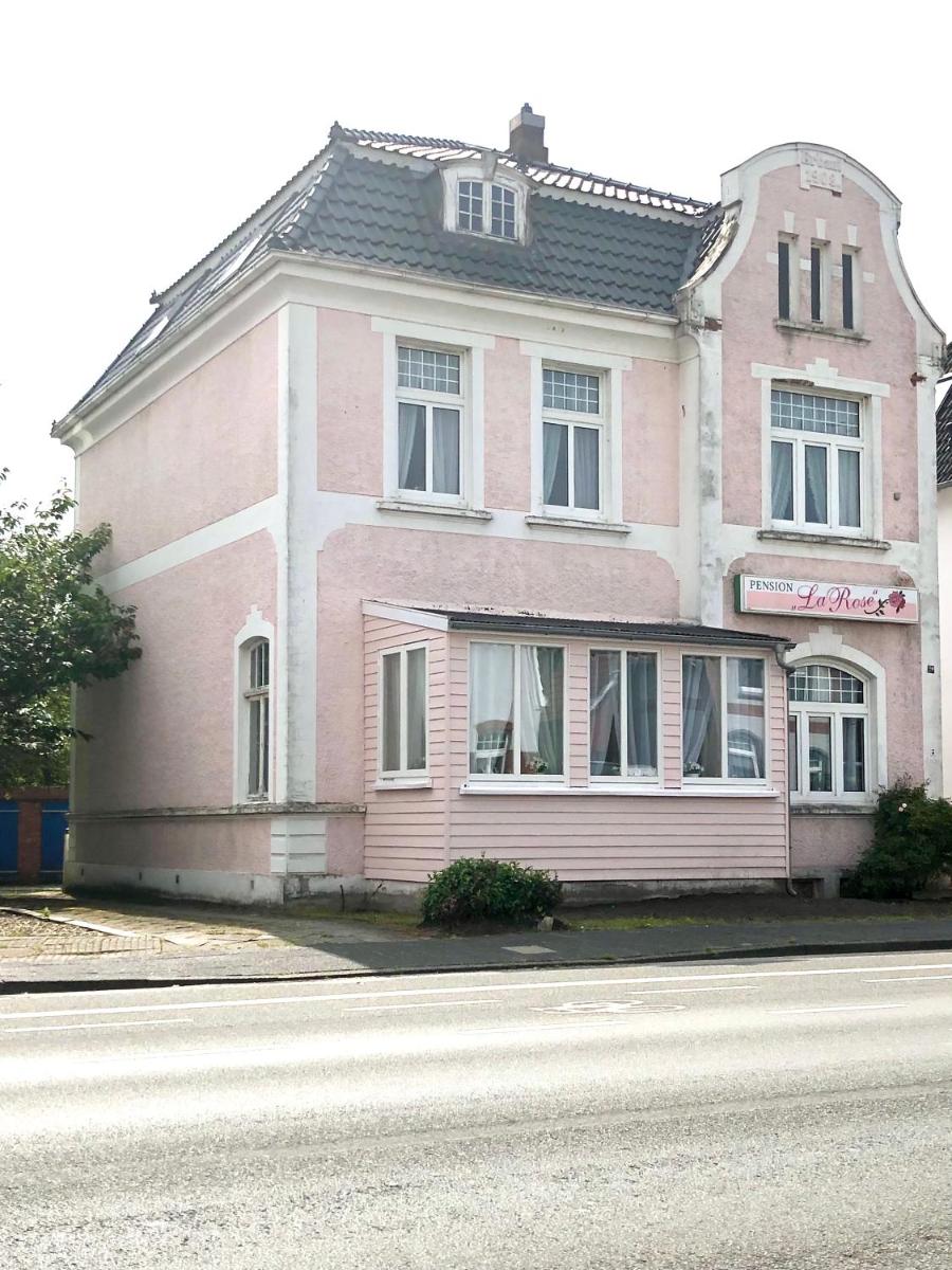 Pension „La Rose“ - Housity