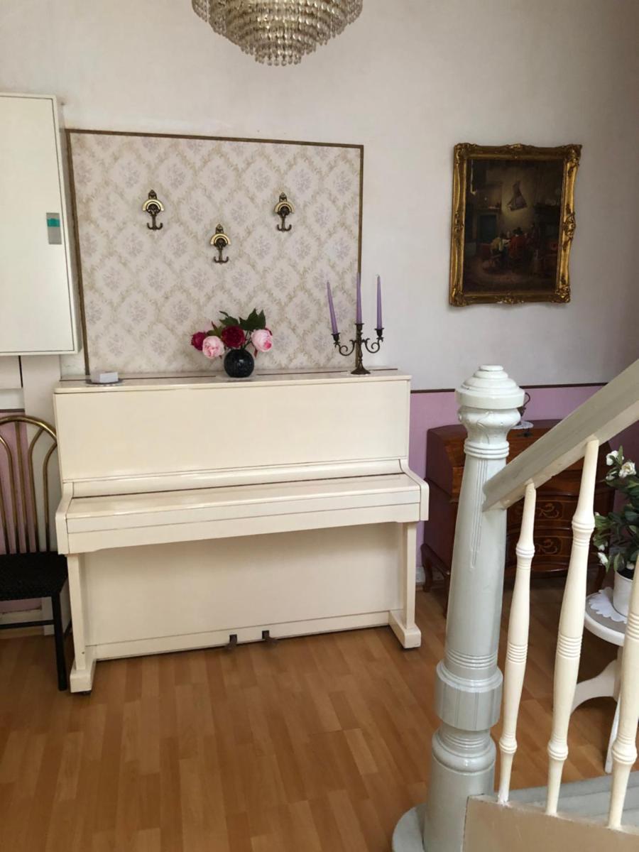 Pension „La Rose“ - Housity