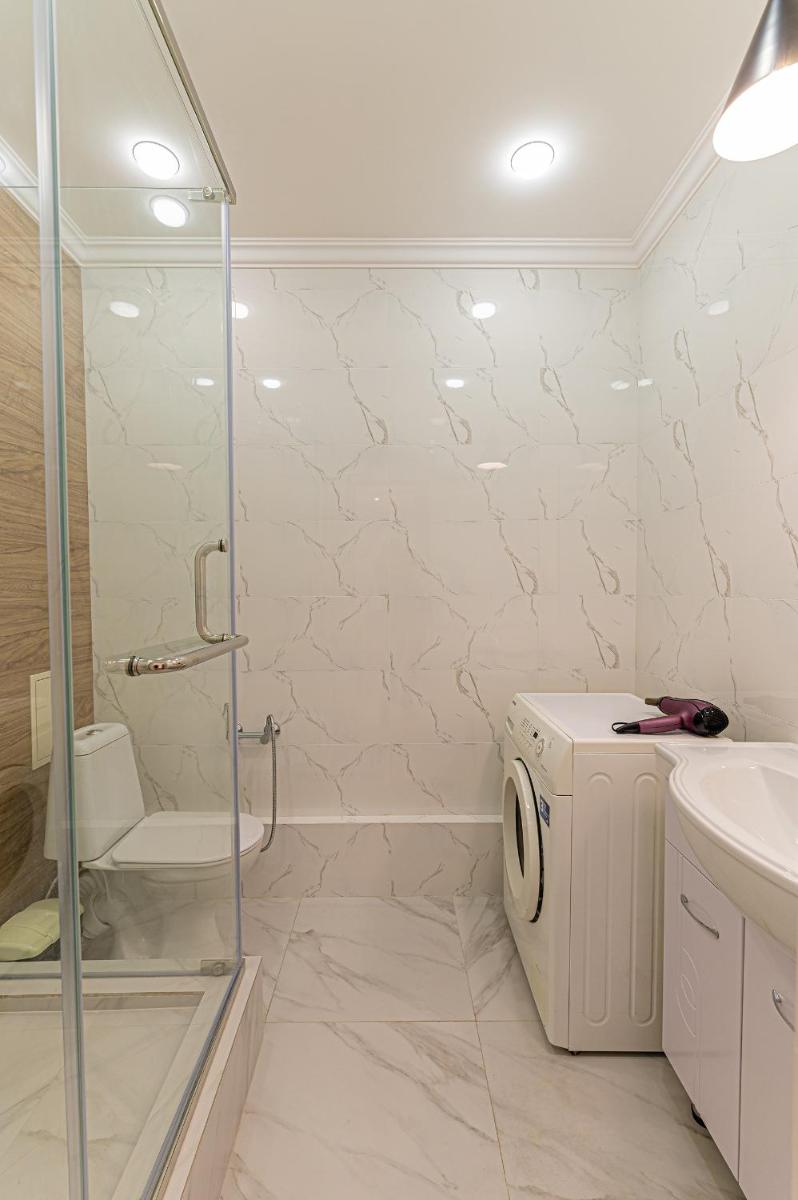 ЗОЛОТОЙ КВАДРАТ - Housity