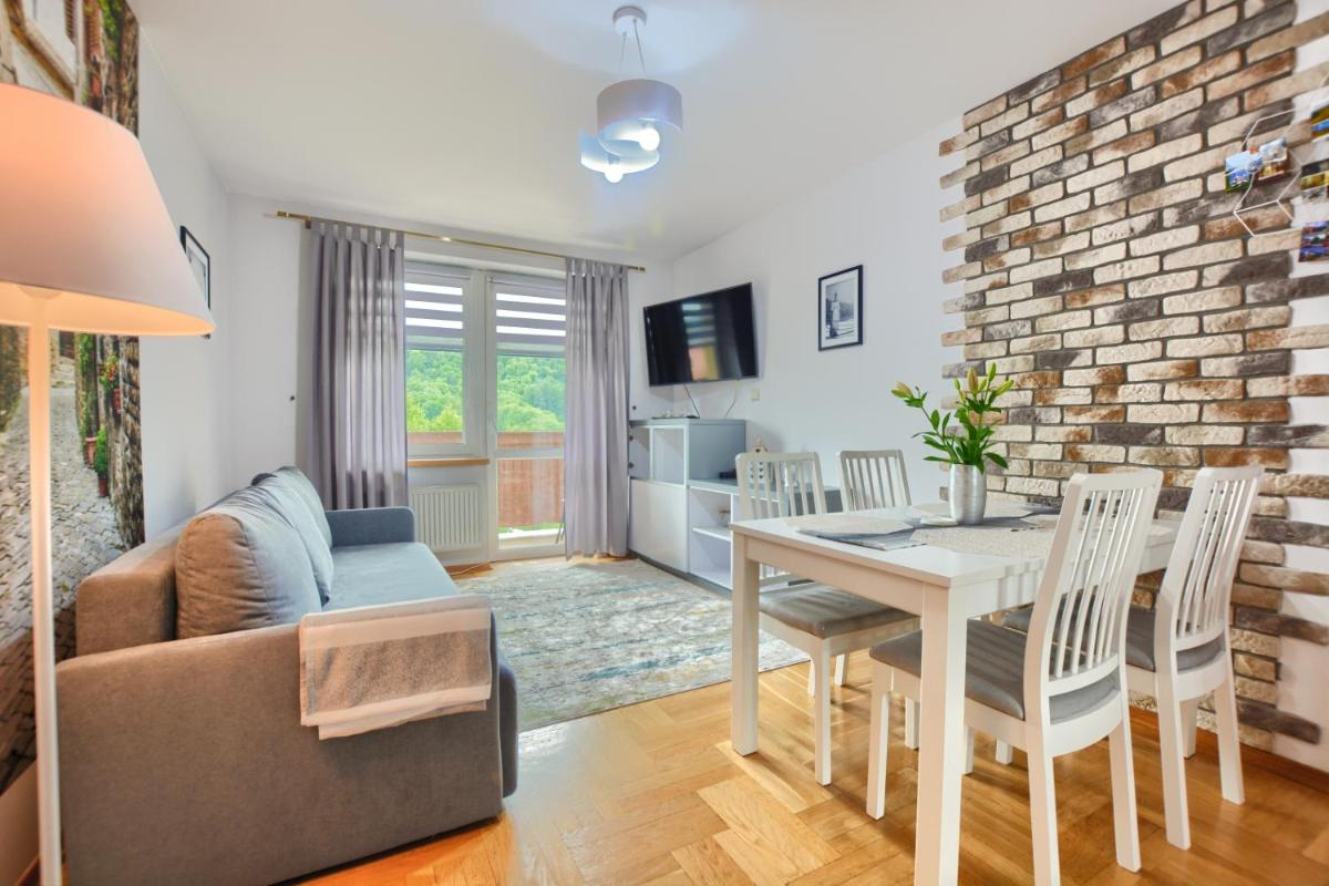 Apartamenty BIESZCZADZKI Anioł - Housity