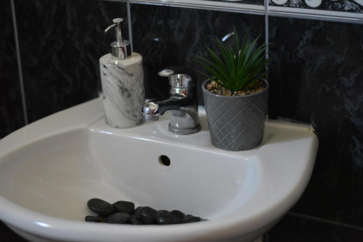 MM Apartments - Hizvo