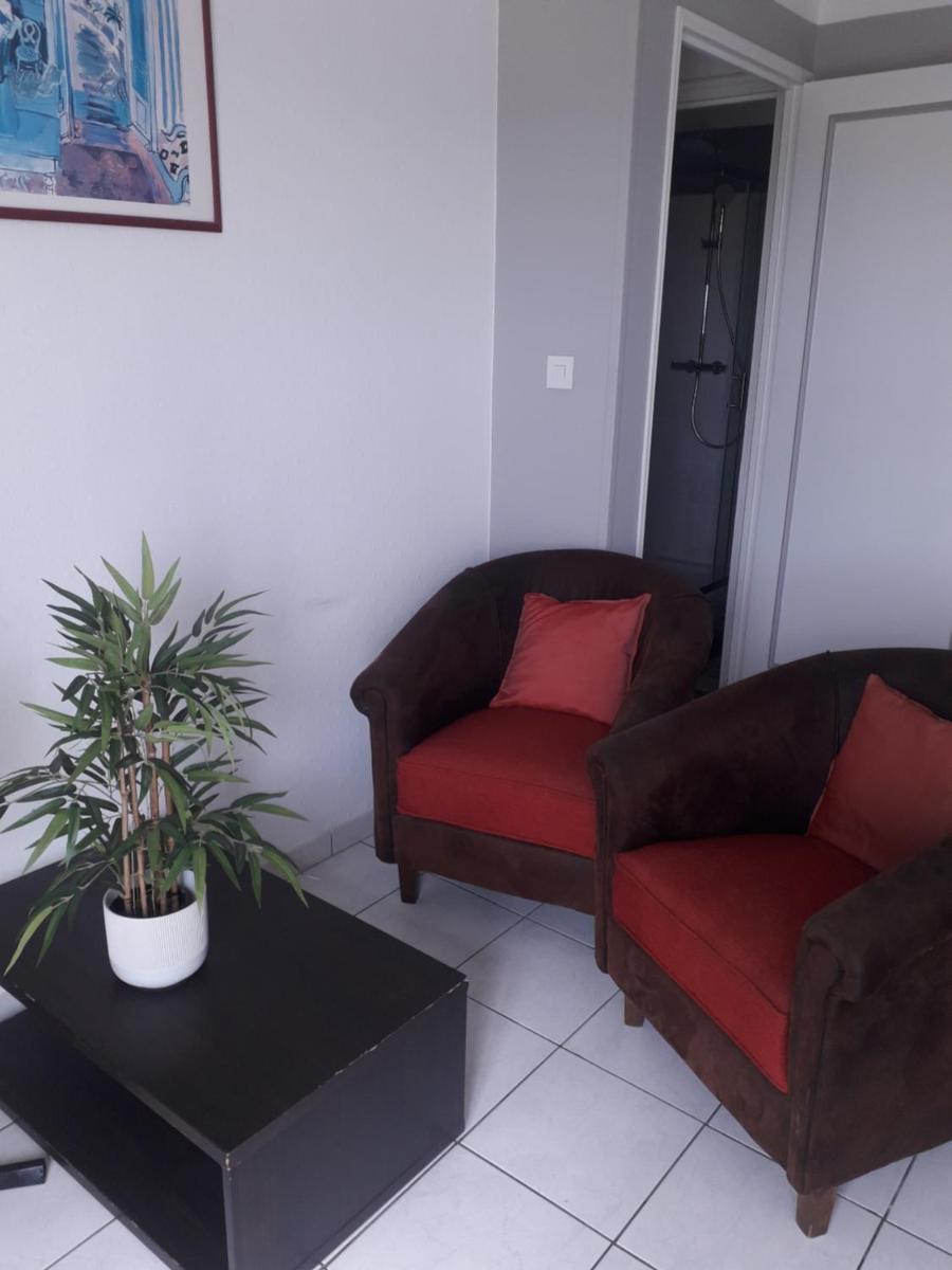 Residence d'Anjou - Grand studio avec balcon et parking privatif - Housity