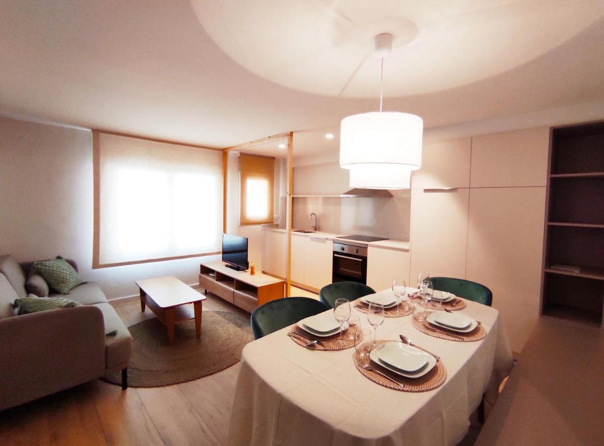 FLOR DE LIS - Housity