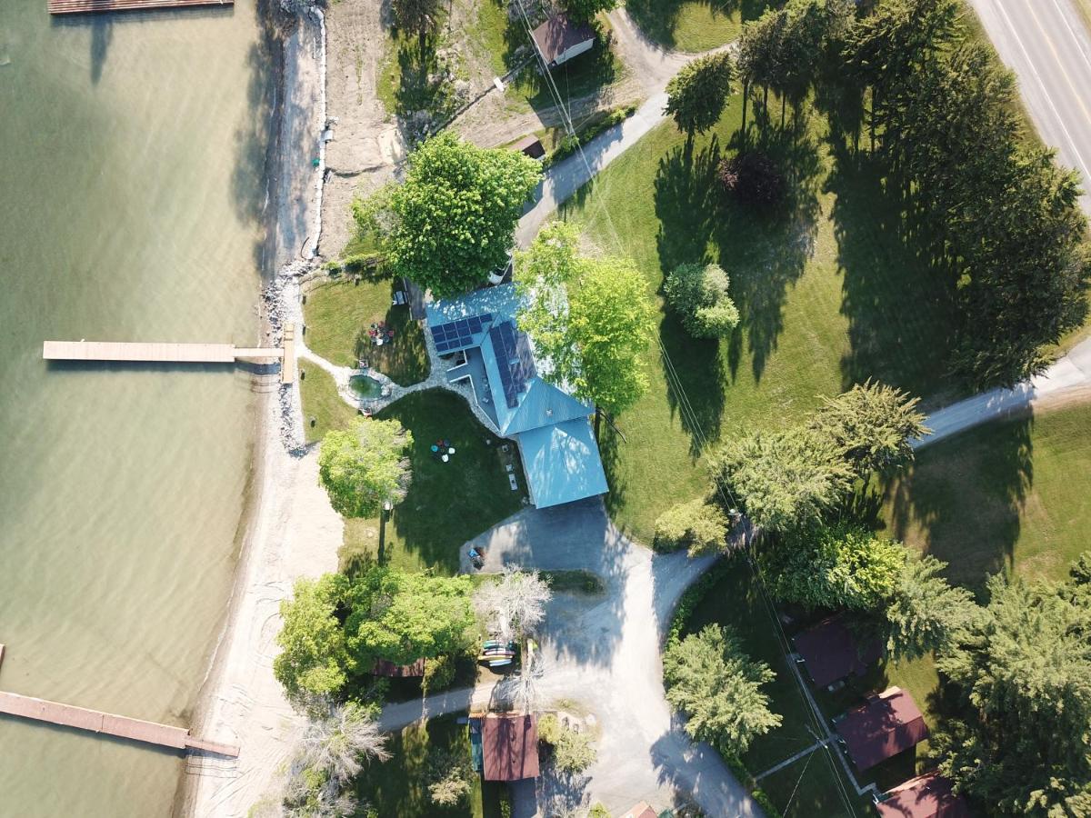 Home of Thousand Islands - Housity