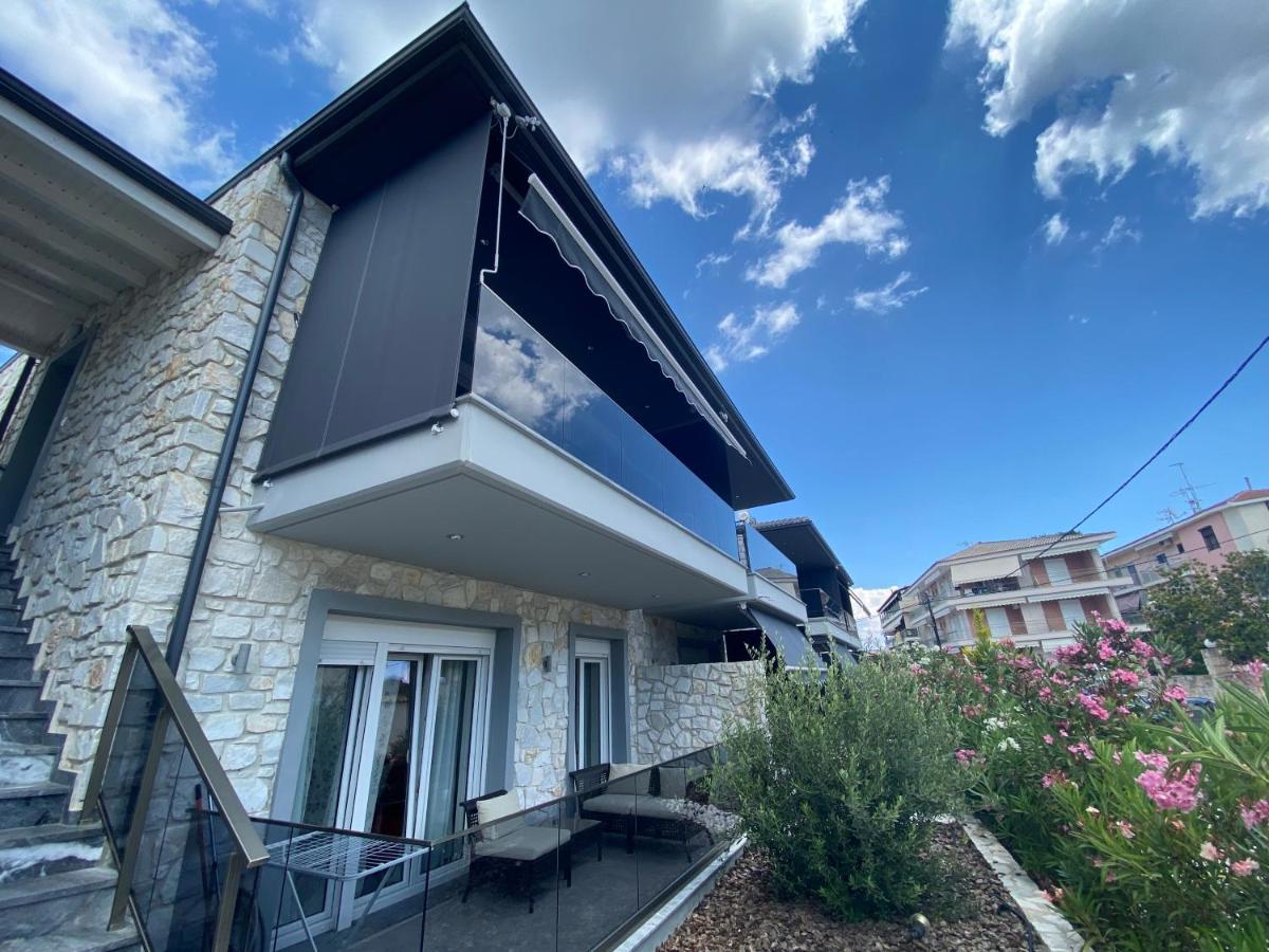 Luxury flat in Chanioti - Housity