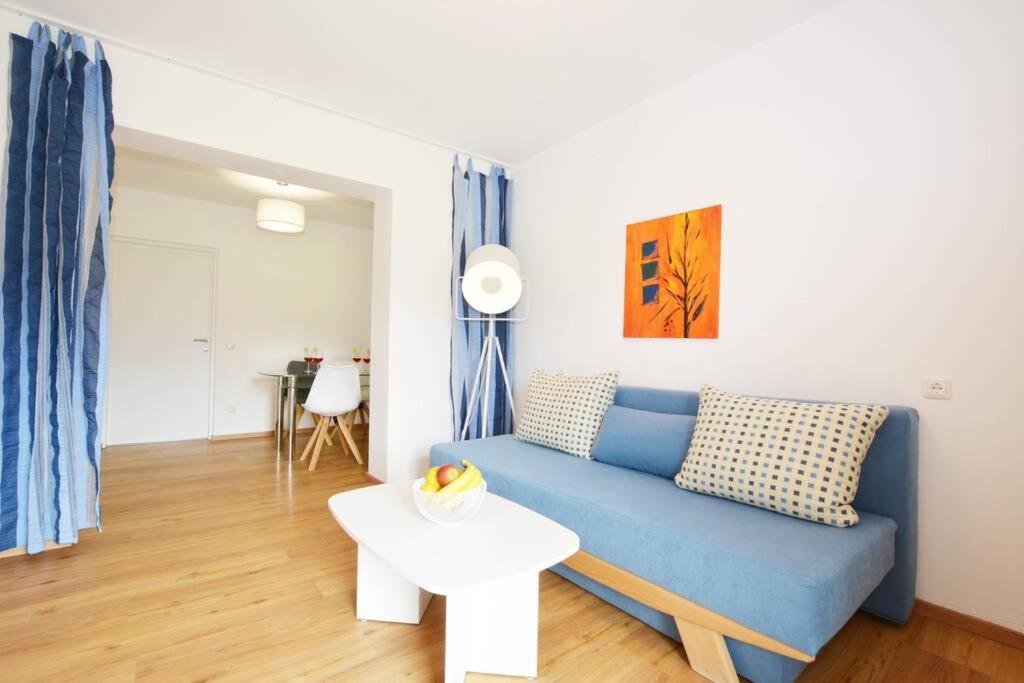 Sonnige Ferienwohnung mit Balkon in Ruhelage - Housity