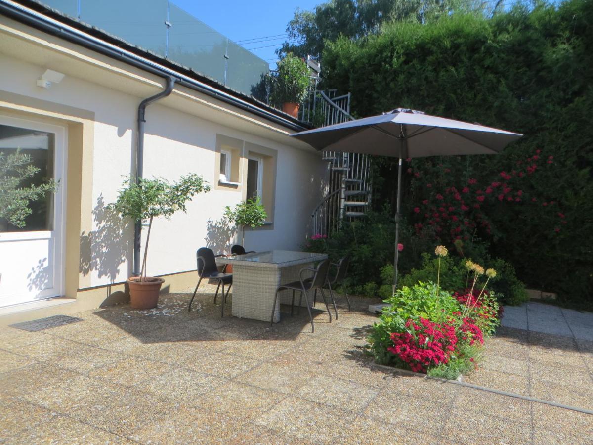 Suitetrails - Premium City Apartment Amadeus