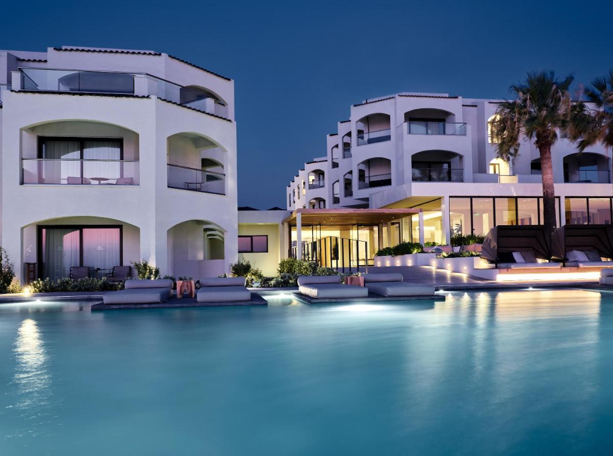 Caravel Suites - Adults Only - Housity