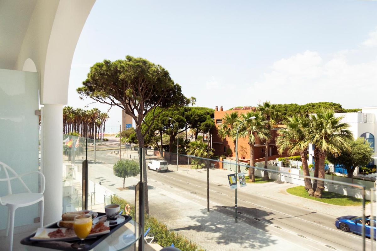 Imagen de la galería de Masd Mediterraneo Hotel Apartamentos Spa, en Castelldefels