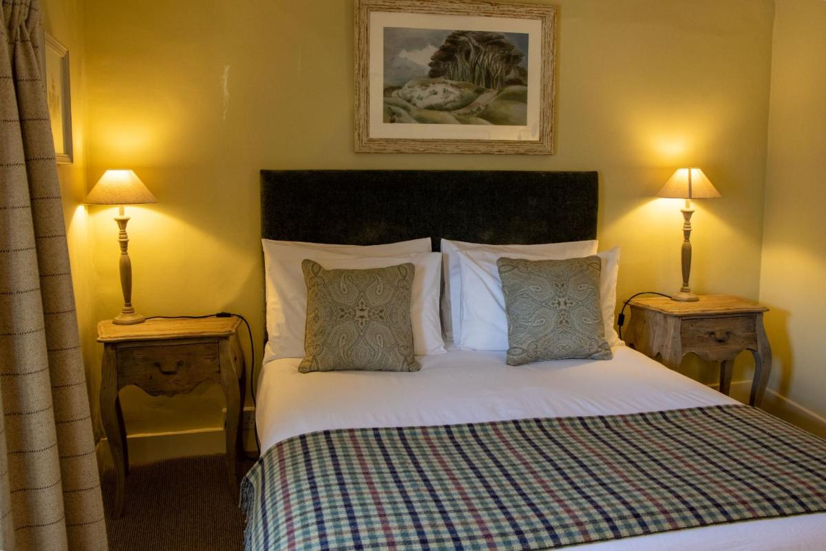 The Green Dragon - Housity