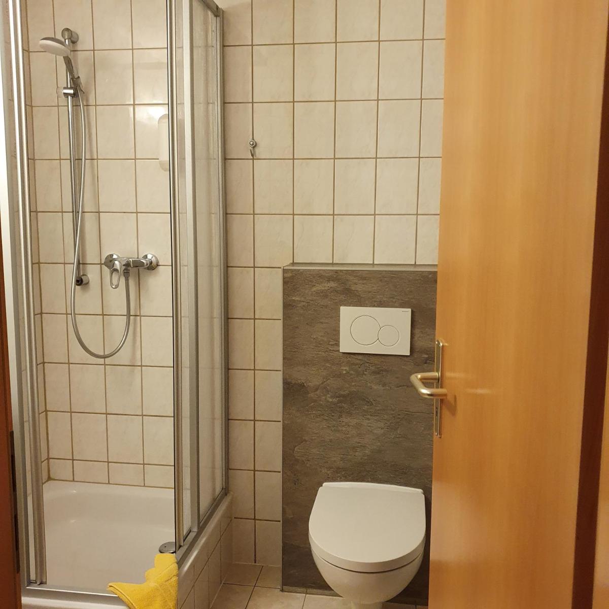 Gasthof Zur Friedenseiche - Housity