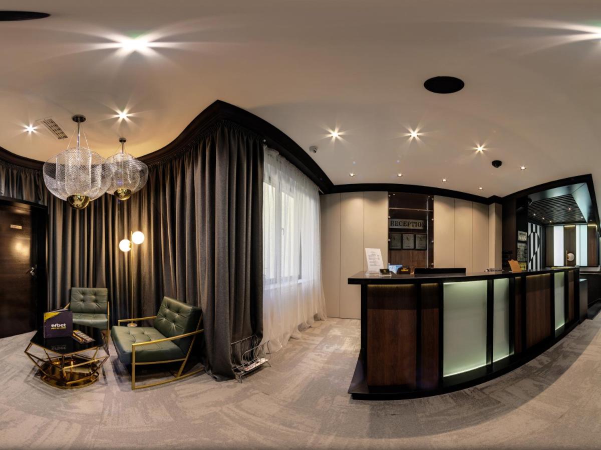 Suitetrails - Efbet Hotel