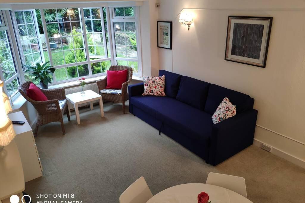 Cozy Entire Bungalow House - Housity