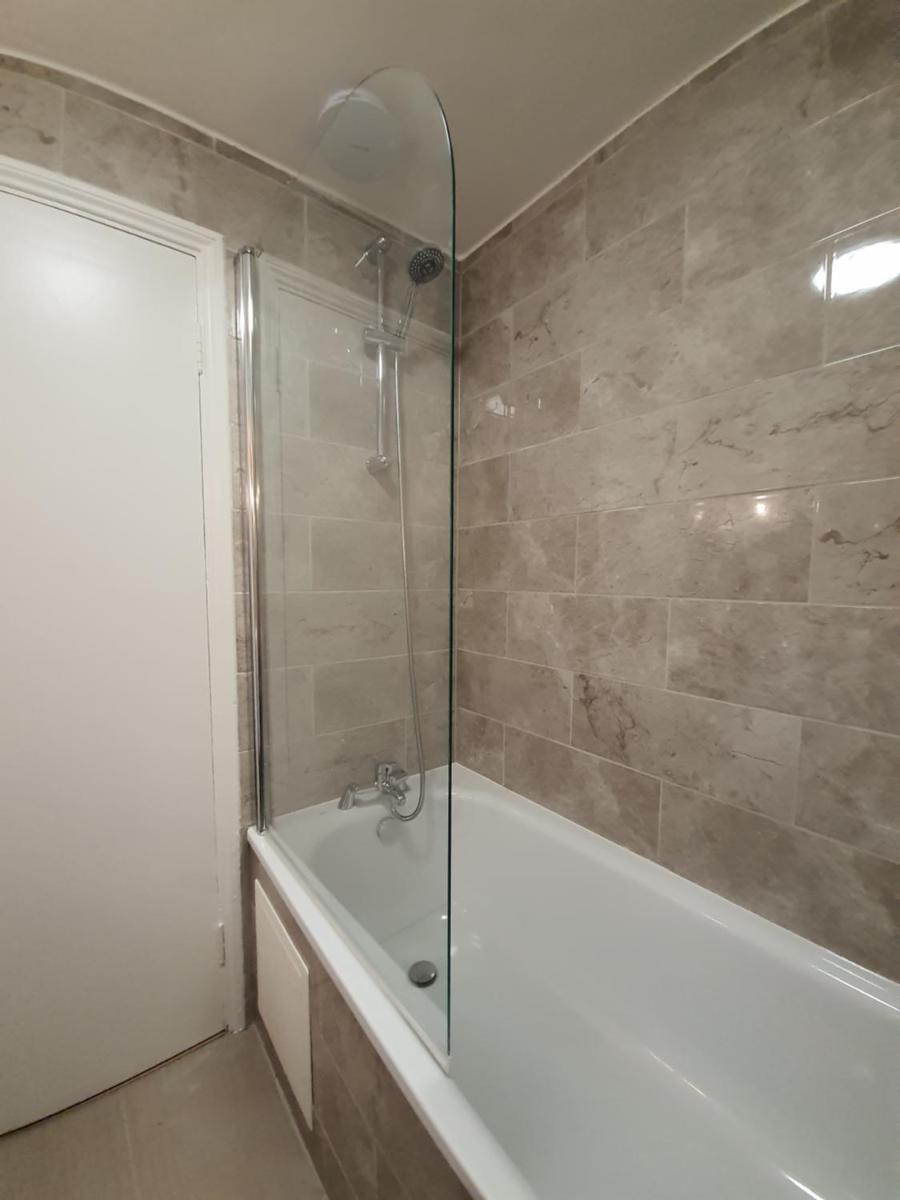 Double Room in Central London - Housity
