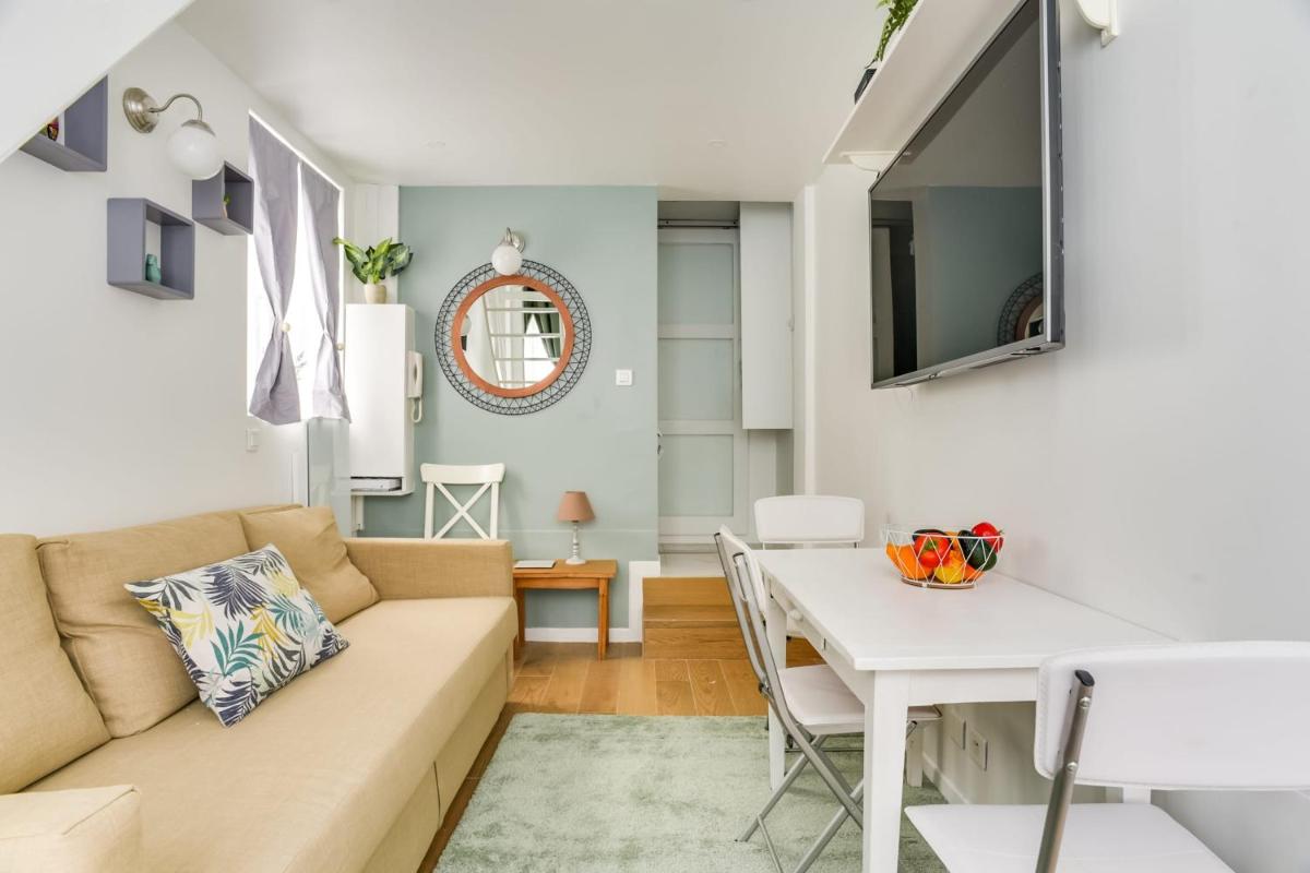 Beautiful Duplex Apt - 5 mins to Grand Rex - Housity