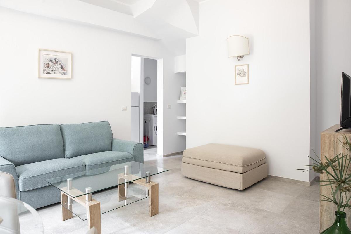 Euphorbia Apartments by Wonderful Italy - Housity