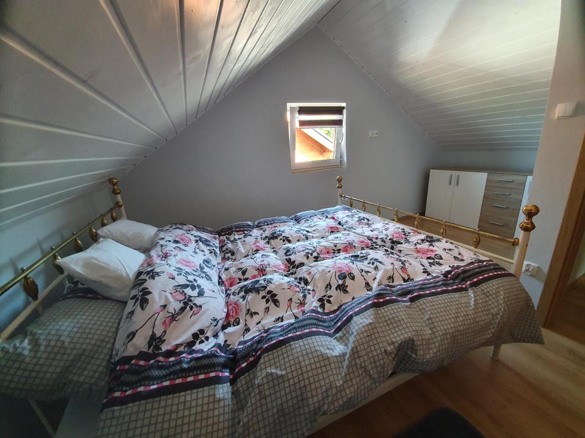 Domek Starbienino - Housity