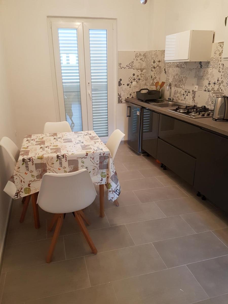 Bed &amp; Breakfast Dora - Housity