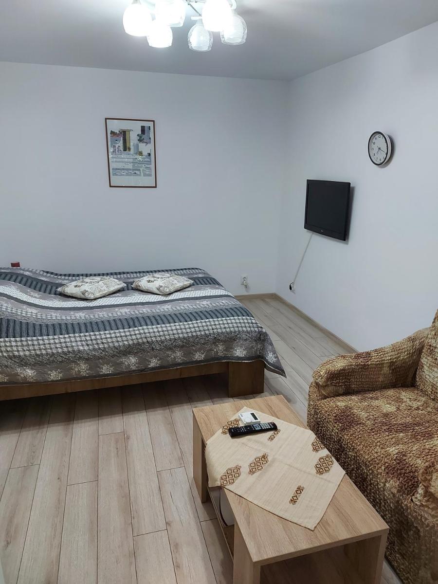STUDIO ELLA - Housity