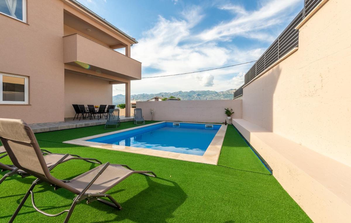 Private House Villa Velebita - Housity