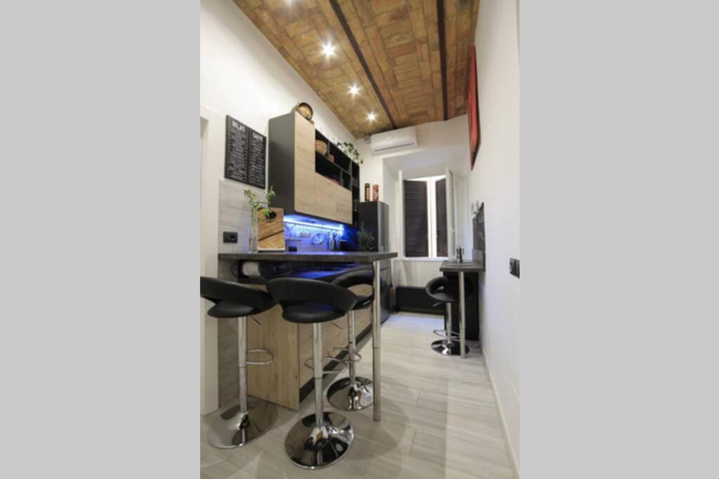 Elegant apartment in Inner City at Vatican - NETFLIX and Optical fiber - Housity
