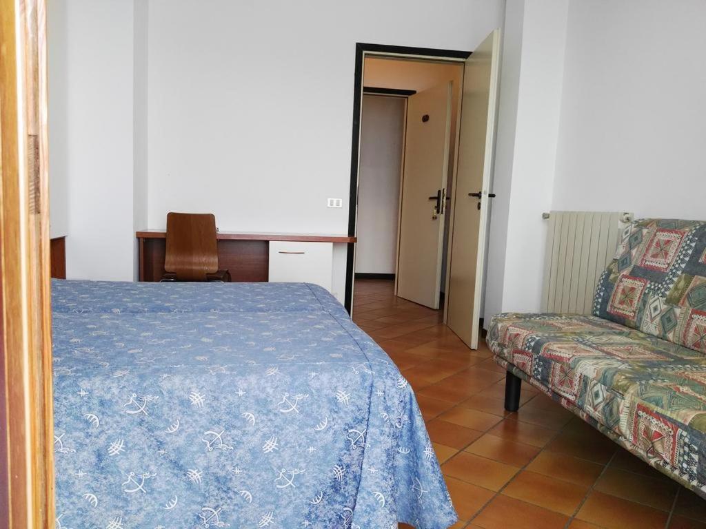 Hotel La Romantica - Housity