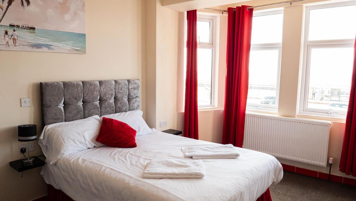 Hello Roomz - Pleasure Beach - Housity