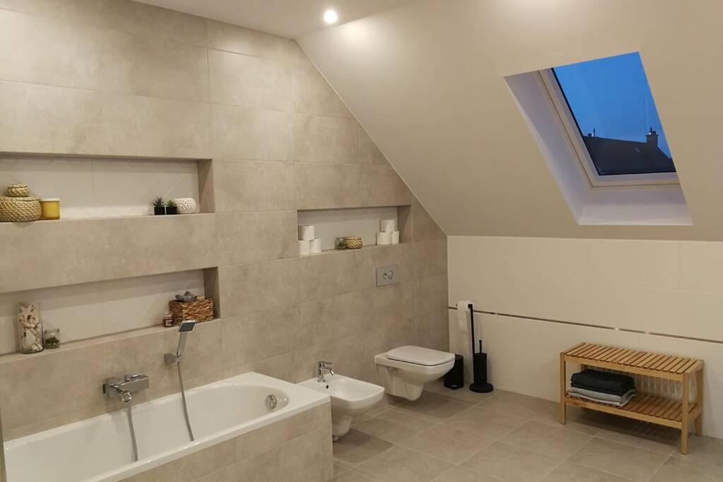 Villa Corvus Mikołajki - Dom apartamentowy - Hizvo