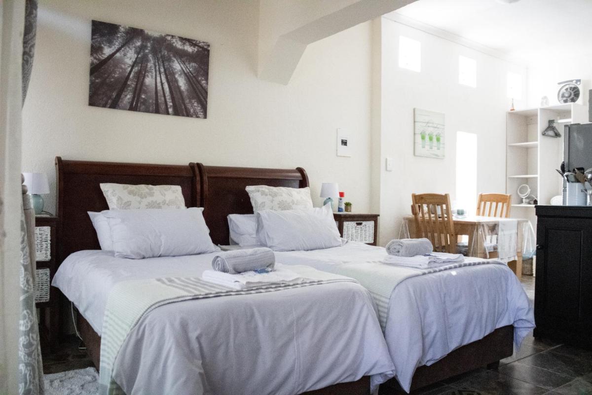 Suitetrails - Panda's Guest Cottages